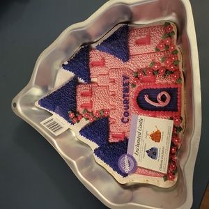 Vintage 1998 Wilton Enchanted Castle Pan 2105-2031